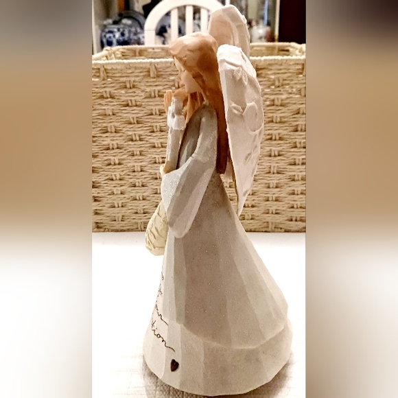 Enesco Foundations Confirmation Angel Adorned With Cross and Dove by Karen Hahn - Picture 4 of 5